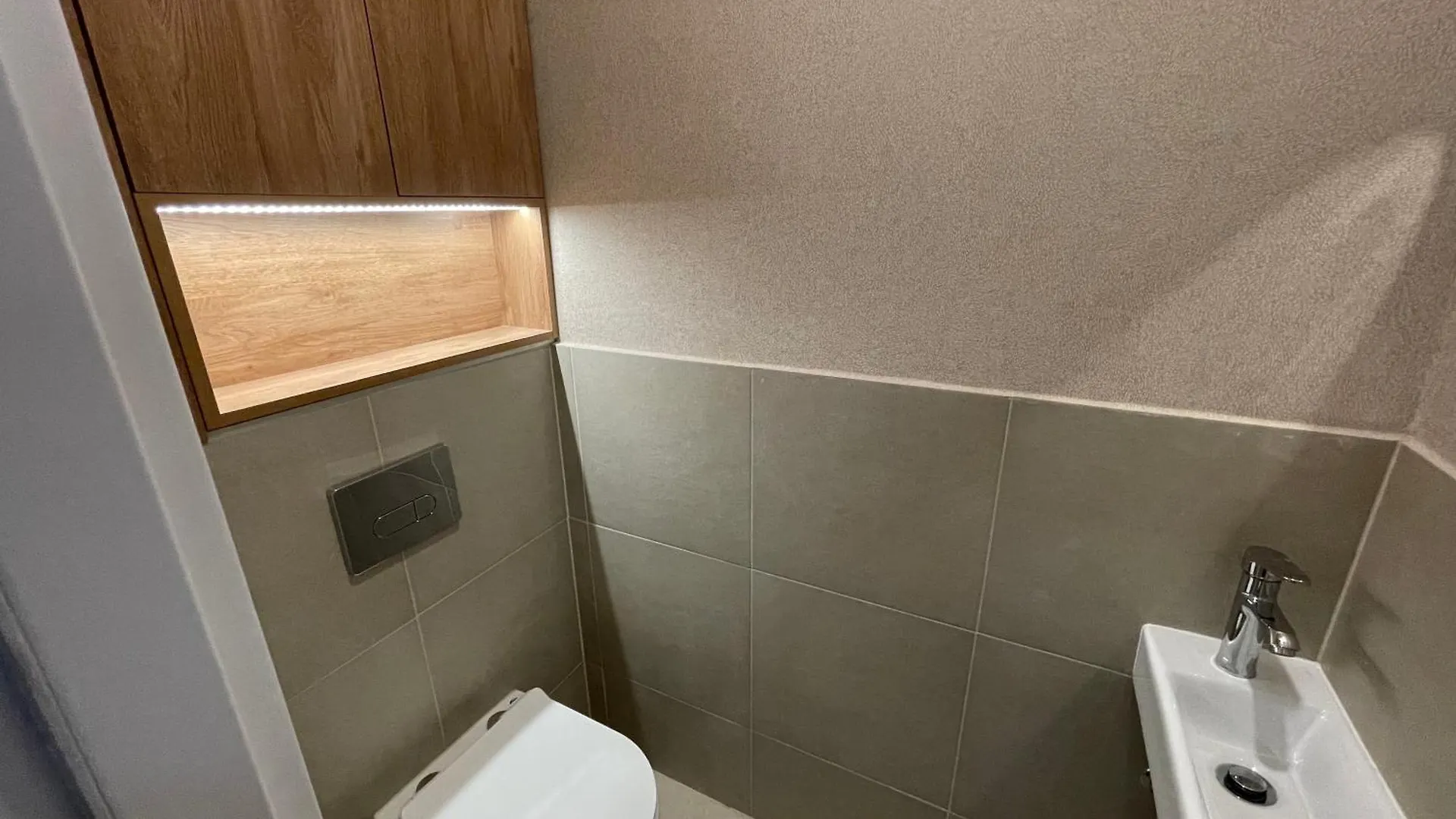 City Center 4! Modern And Cozy 3Br In City Center! Budapest 0*,