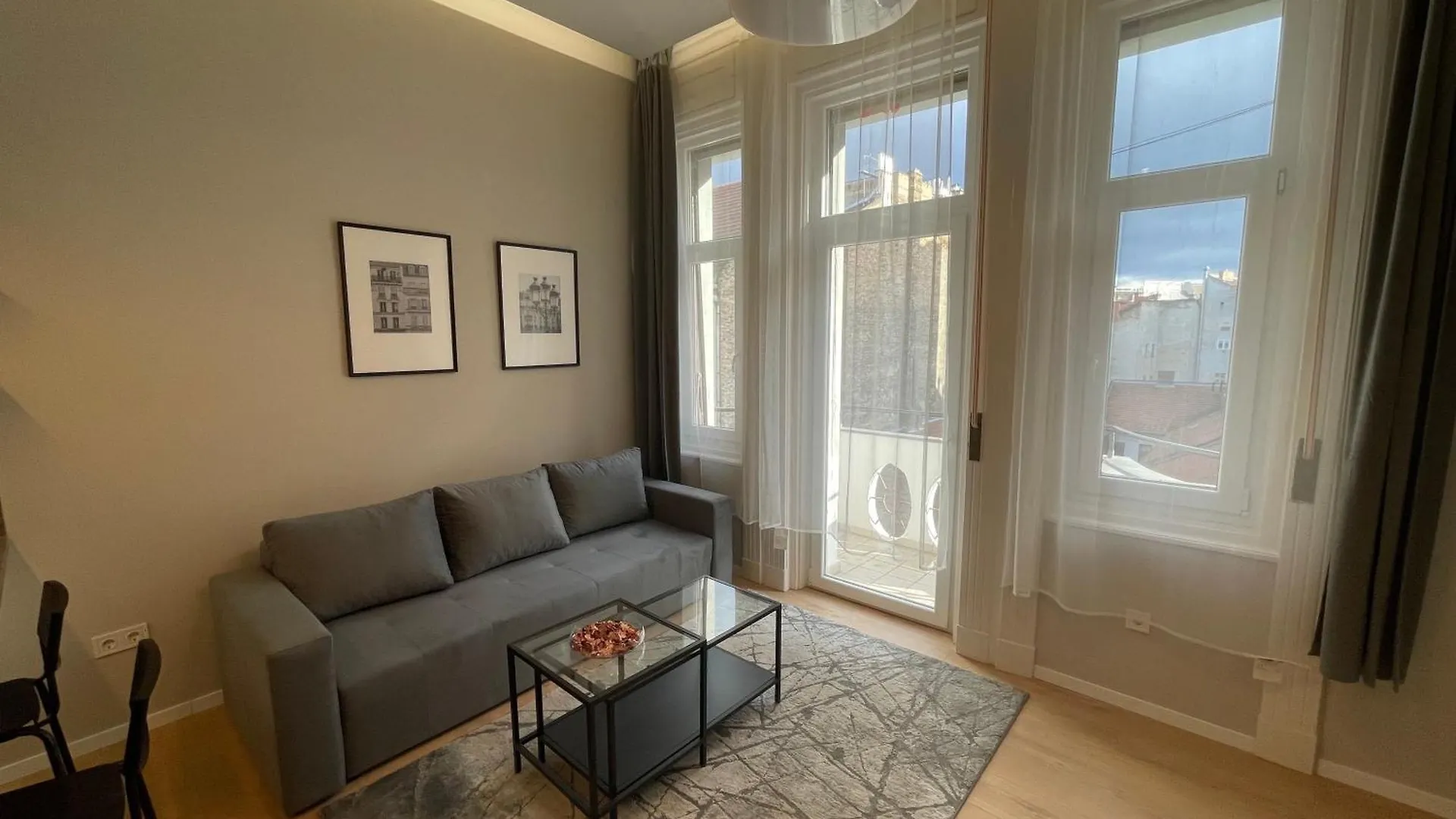 City Center 4! Modern And Cozy 3Br In City Center! Budapest