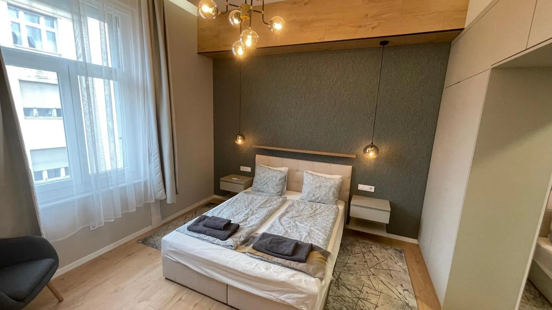 City Center 4! Modern And Cozy 3Br In City Center! Budapest