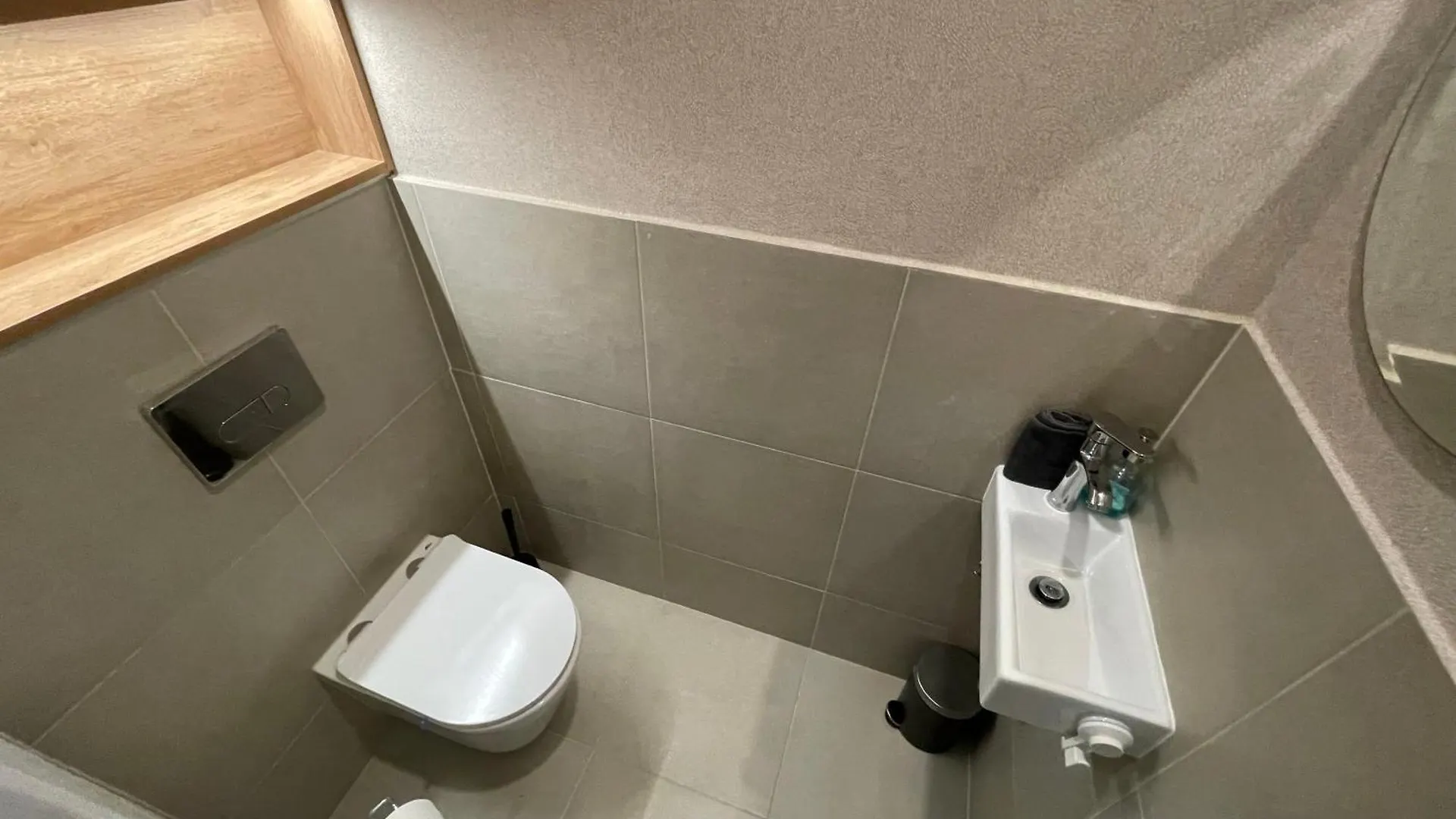City Center 4! Modern And Cozy 3Br In City Center! Budapest Apartment